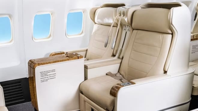 Private Business Class Jet
